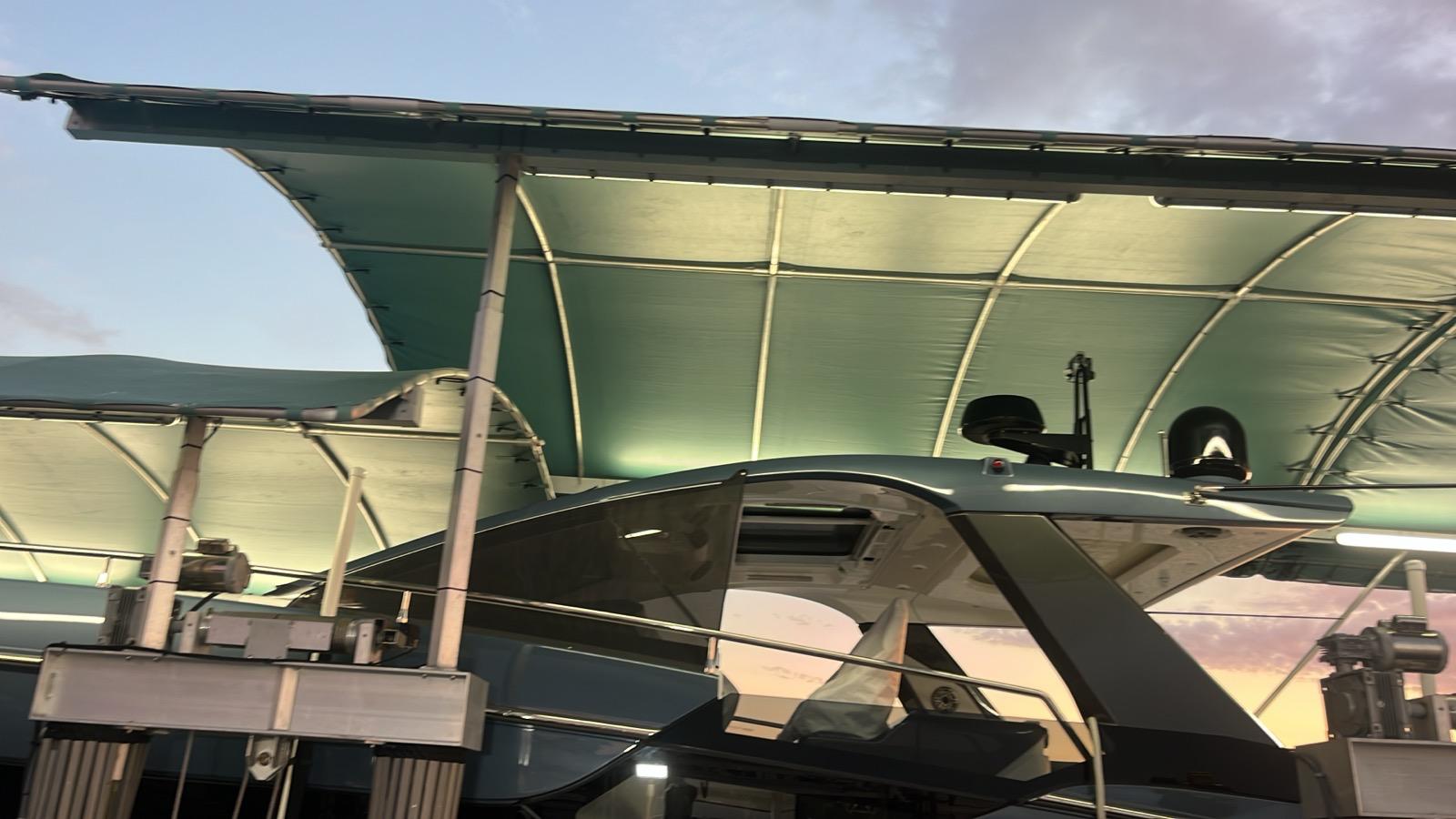 Elevador de barcos 60,000 libras South Florida - Charlie's Maritime Services - foto 3