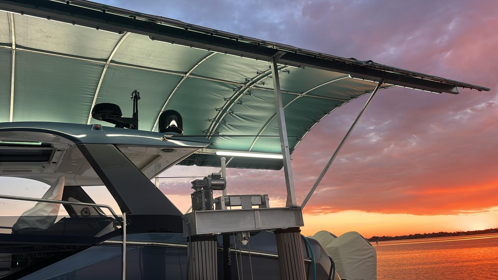 Elevador de barcos 60,000 libras South Florida - Charlie's Maritime Services - foto 4